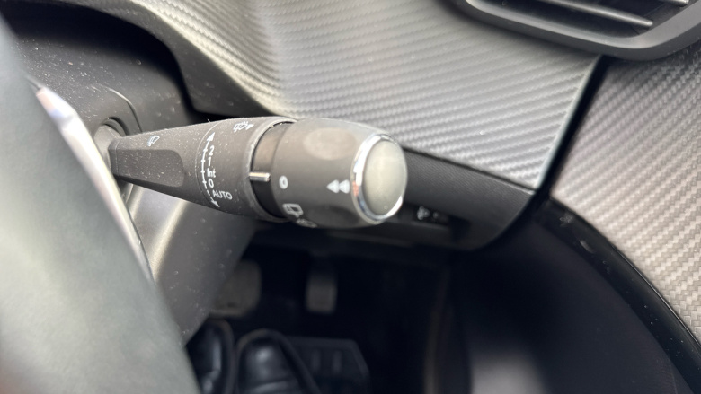 Peugeot 208 1.2 PureTech 130 Allure 5dr EAT8 Petrol Hatchback